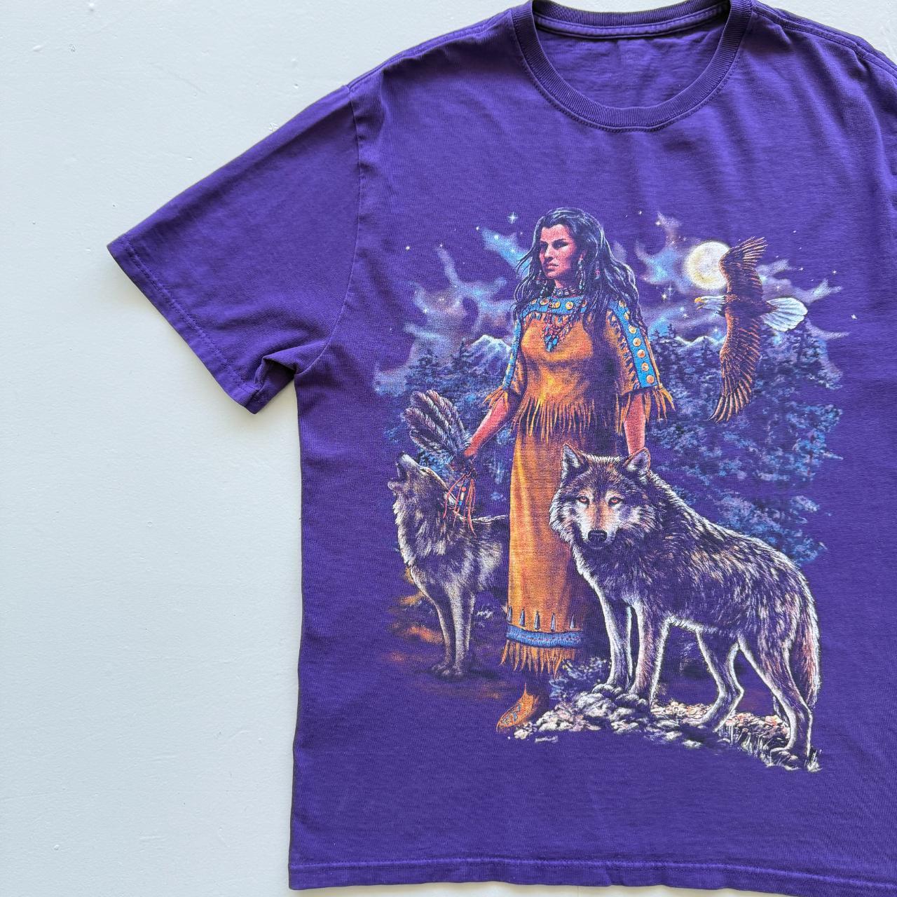 Purple Bohemian Wolf Native Vintage 00s T-shirt - Medium