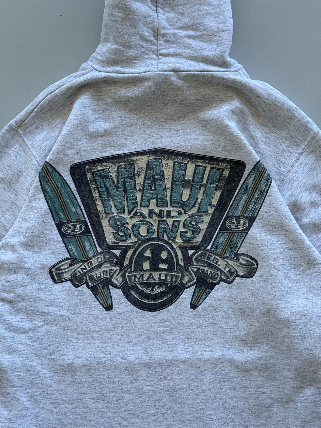 Grey Maui and Sons 00's Vintage Y2K Surfer Graphic Hoodie - Small