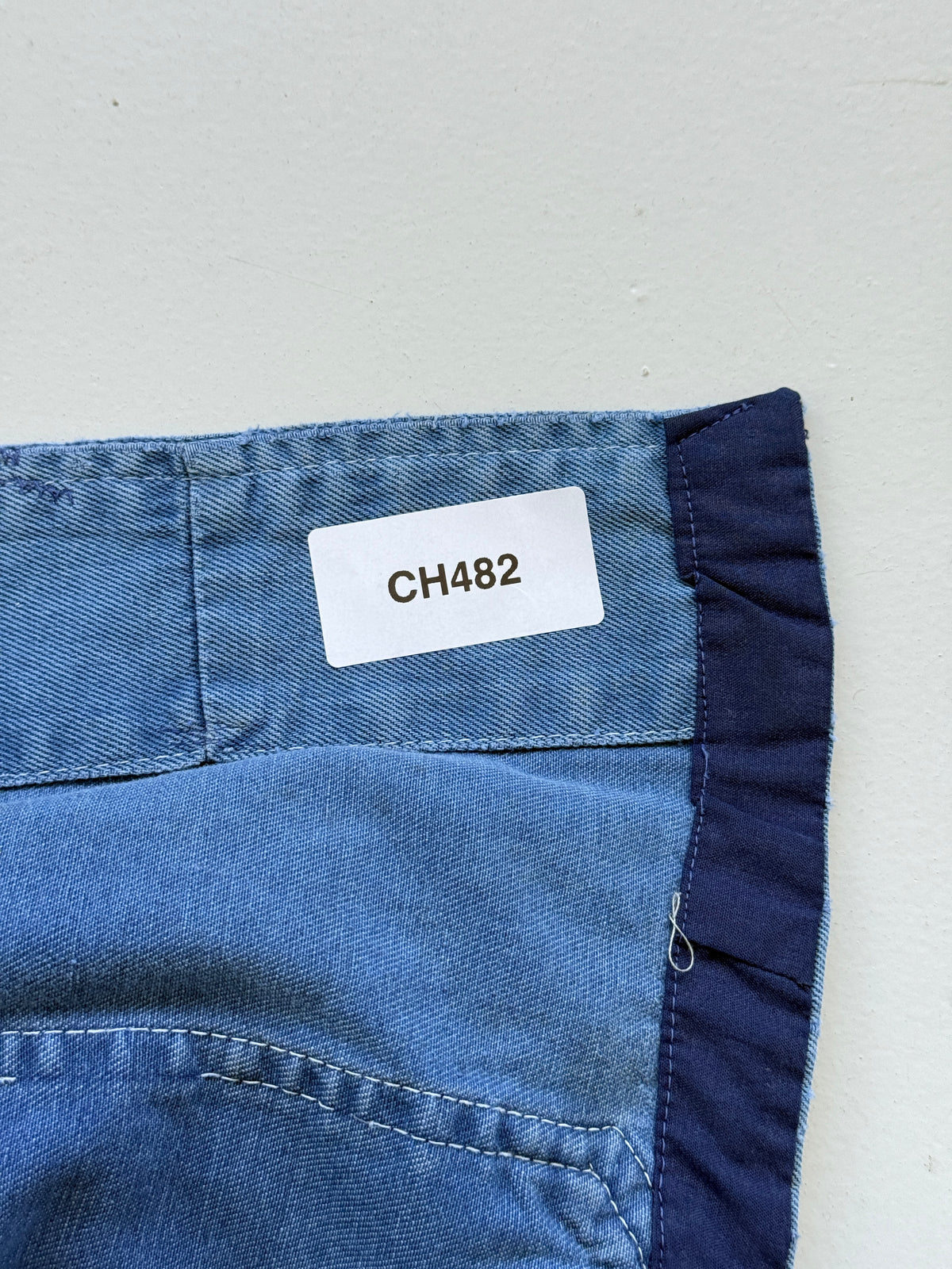 Thrashed Blue French 1950's Vintage Workwear Chore Jacket CH482 - Medium