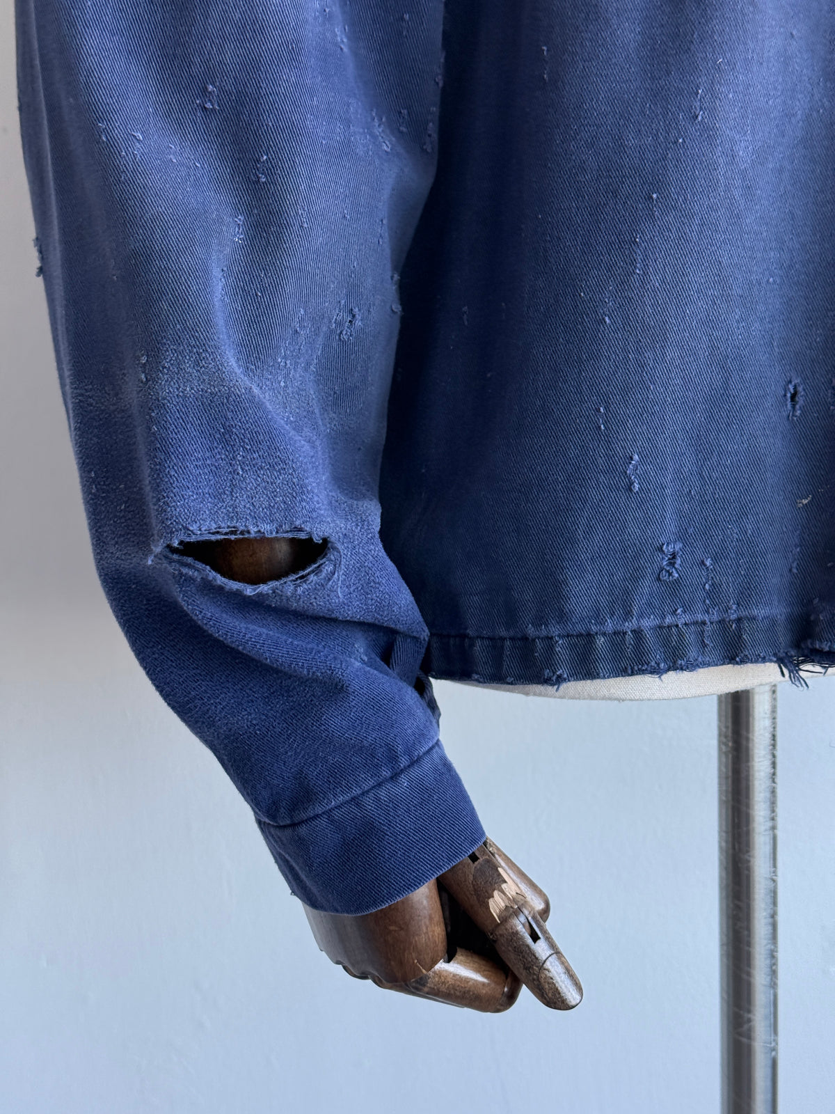 Thrashed Blue French 1970s Vintage Workwear Chore Jacket CH456 - Small