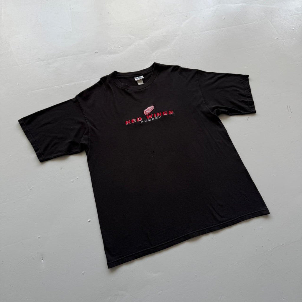 Black Red Wings Hockey 00s Vintage Graphic T-Shirt - XL
