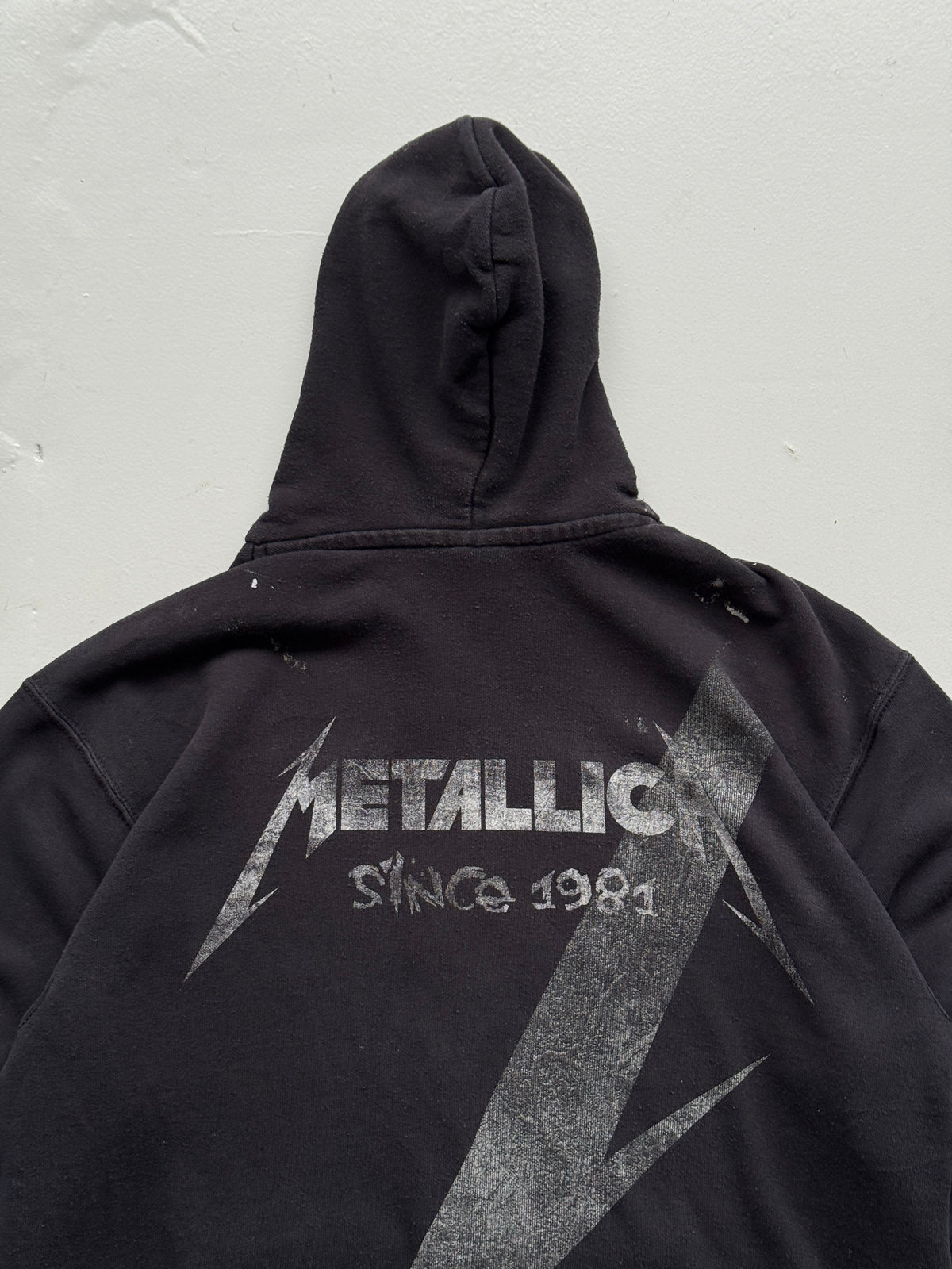 Metallica Since 1981 Vintage Zip-Up Hoodie - Medium