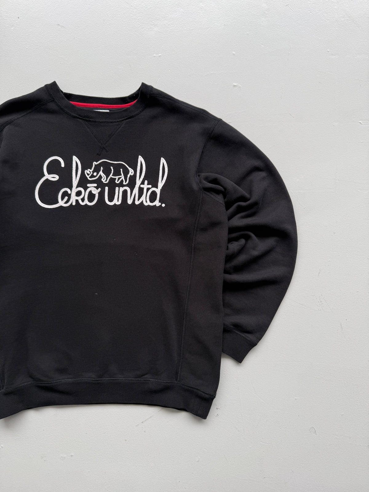 Ecko Unltd. Embroidered Logo Y2K Vintage Sweatshirt - Large