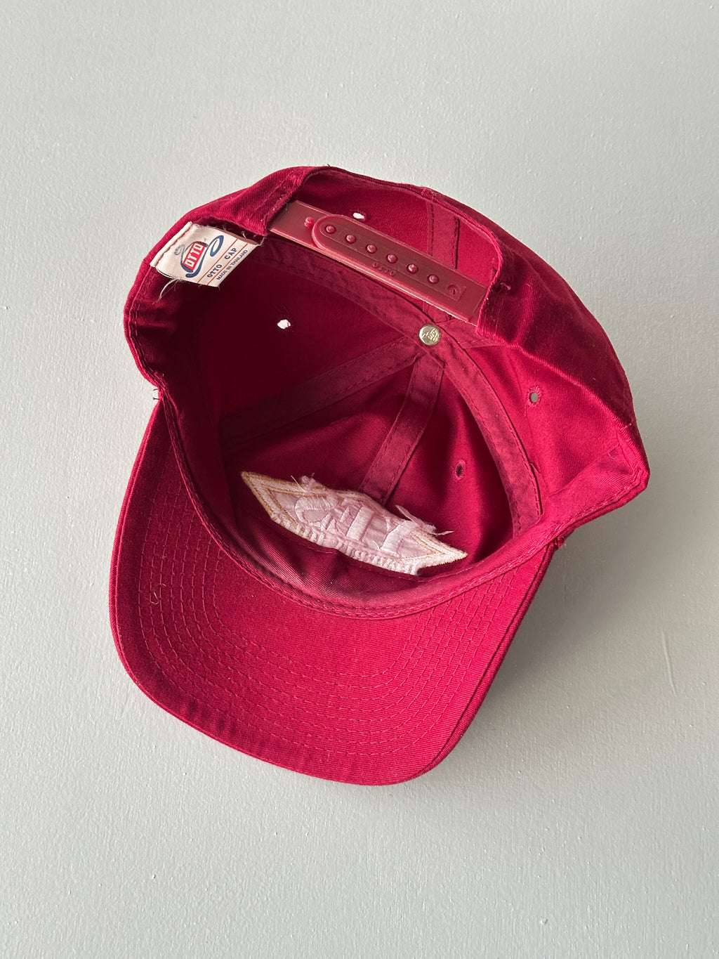 Red YES Beverly Hills 90's Vintage SnapBack Trucker Cap