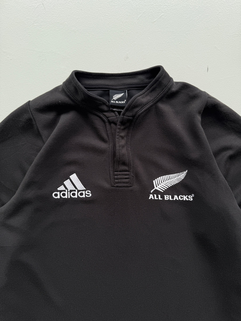 Adidas New Zealand 00's Vintage All Blacks Home Rugby Jersey - Small