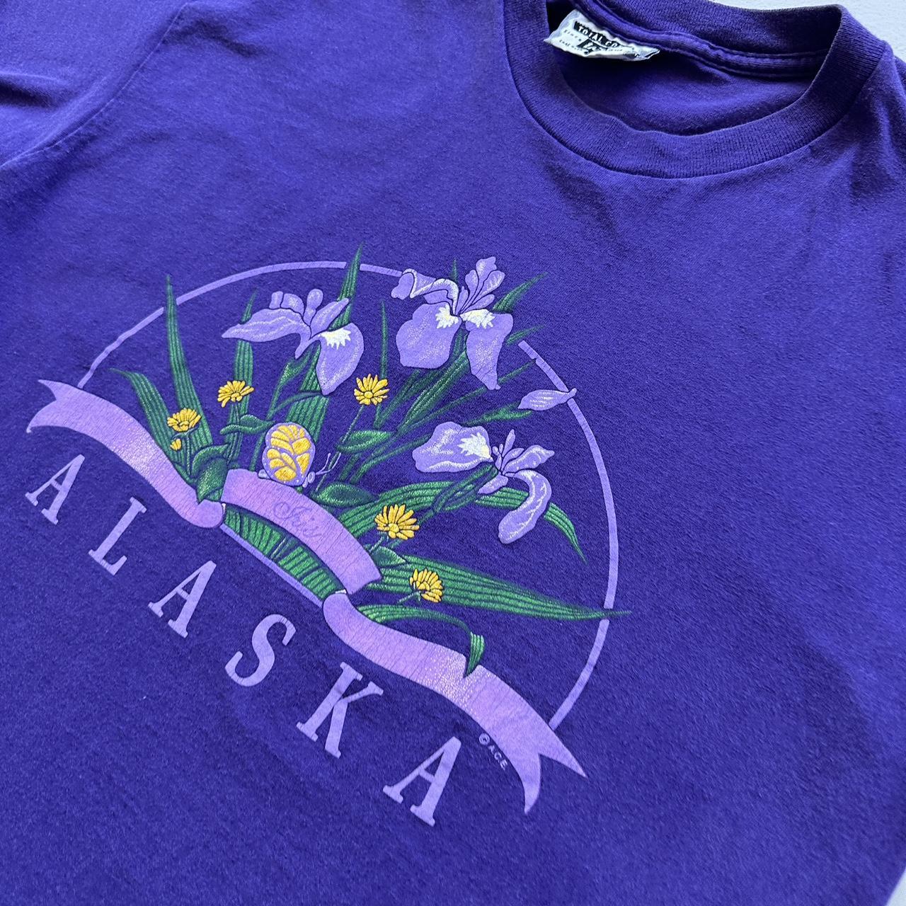 Alaska Purple Flowers 90s Vintage T-shirt - Medium