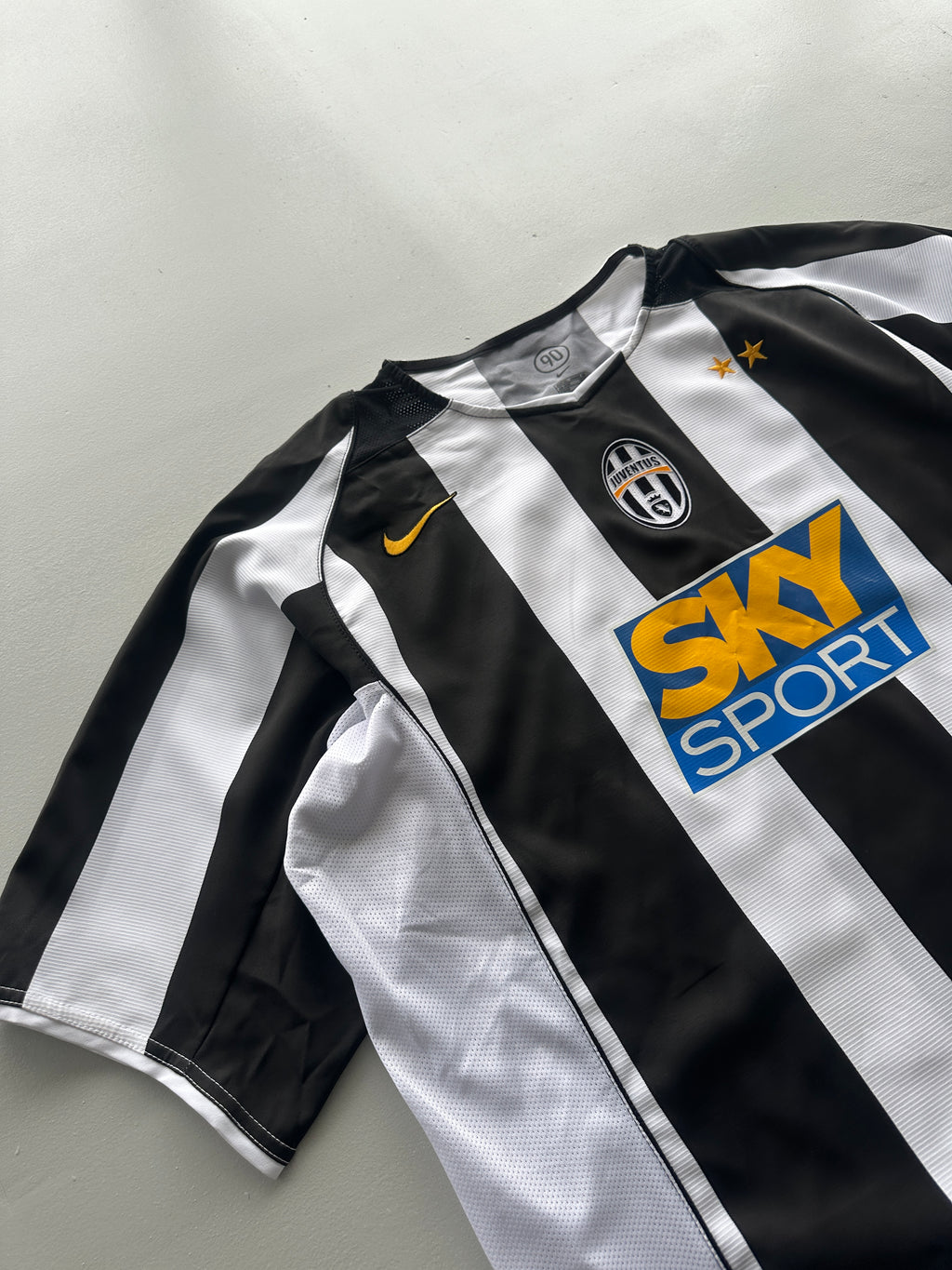 Nike Juventus Sky Sport 2004 Vintage Home Football Shirt - XL