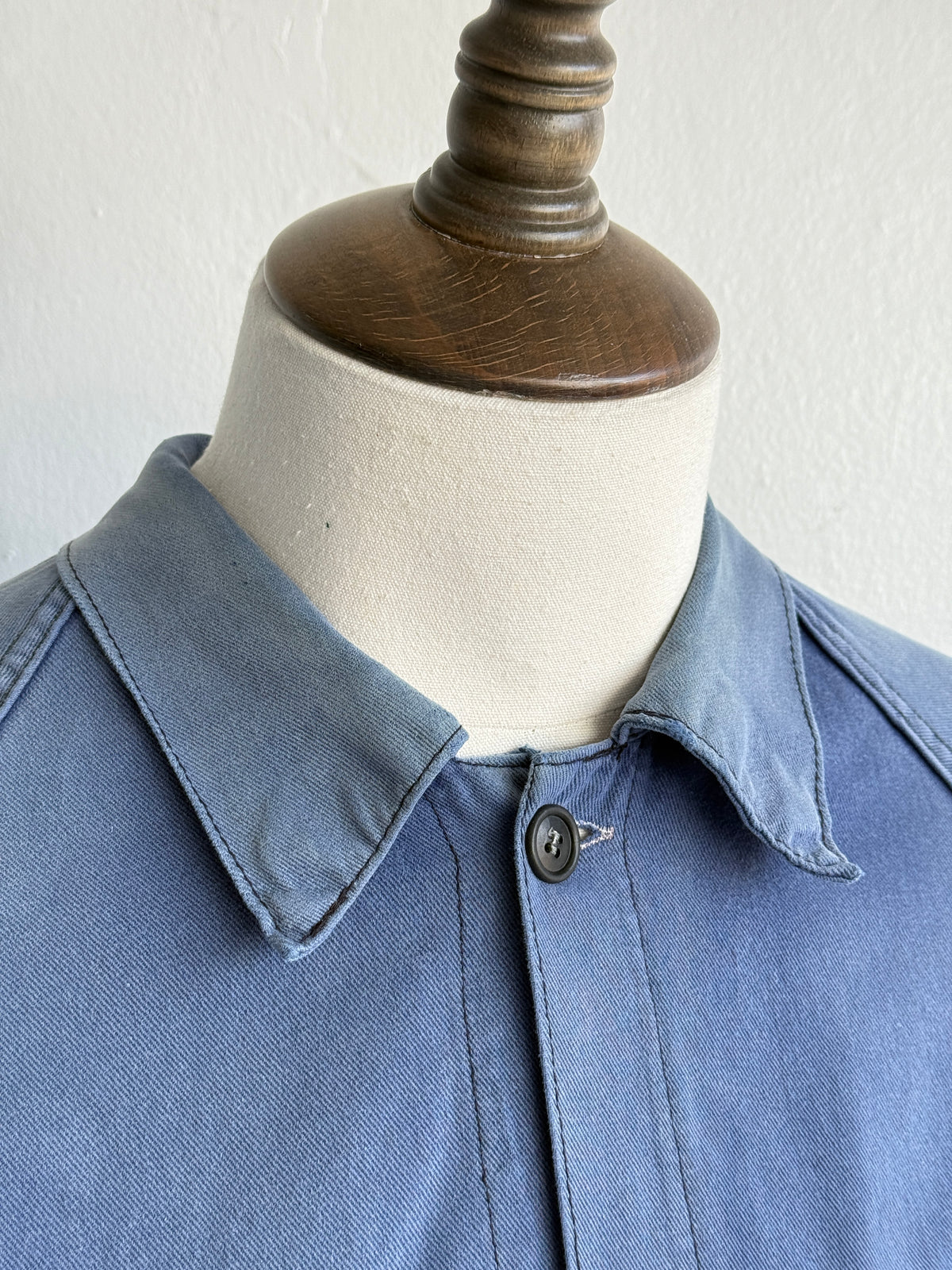 Thrashed Blue French 1960s Vintage Workwear Chore Jacket CH494 - Small