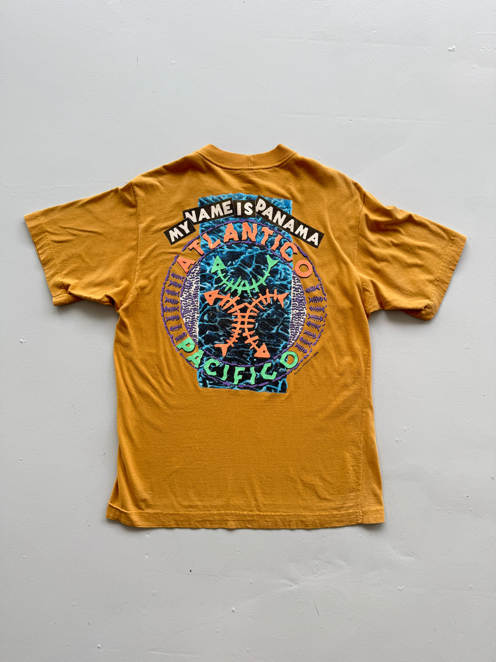 Yellow Panama 90's Vintage Single Stitch Surfwear Graphic T-Shirt - Medium