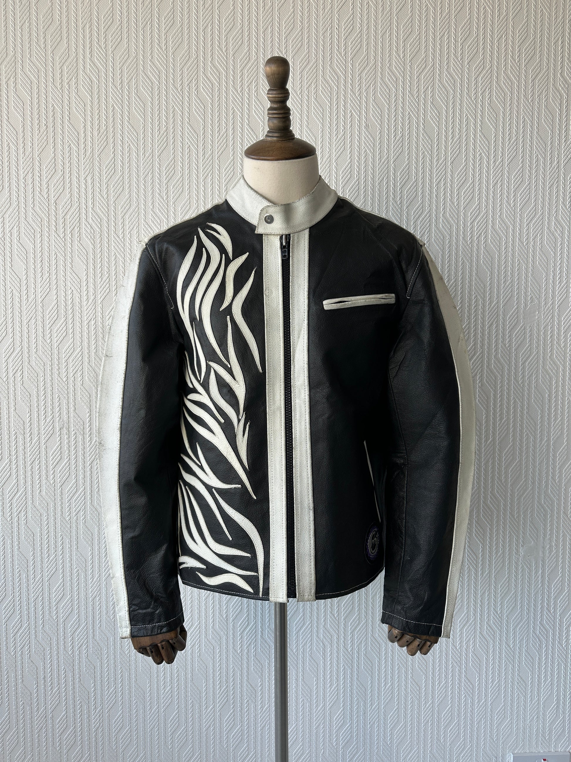 Black Leather Y2K Vintage Tribal Motorbike Jacket - Medium