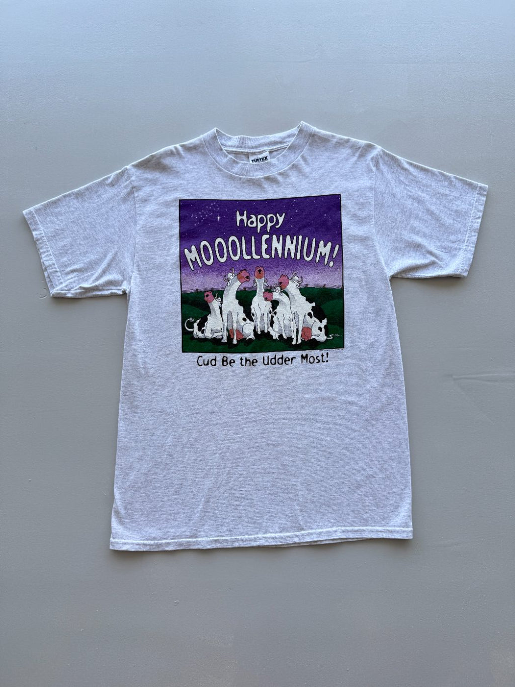 Tultex Happy Mooollennium Novelty 90's Vintage Graphic T-Shirt - Large