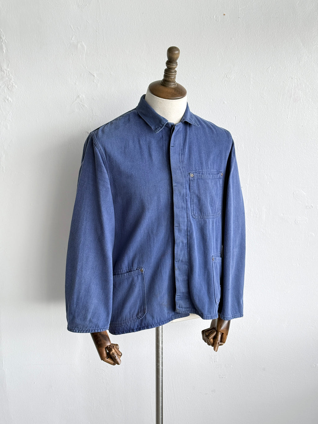 Faded Blue French 1960s Vintage Workwear Chore Jacket CH523