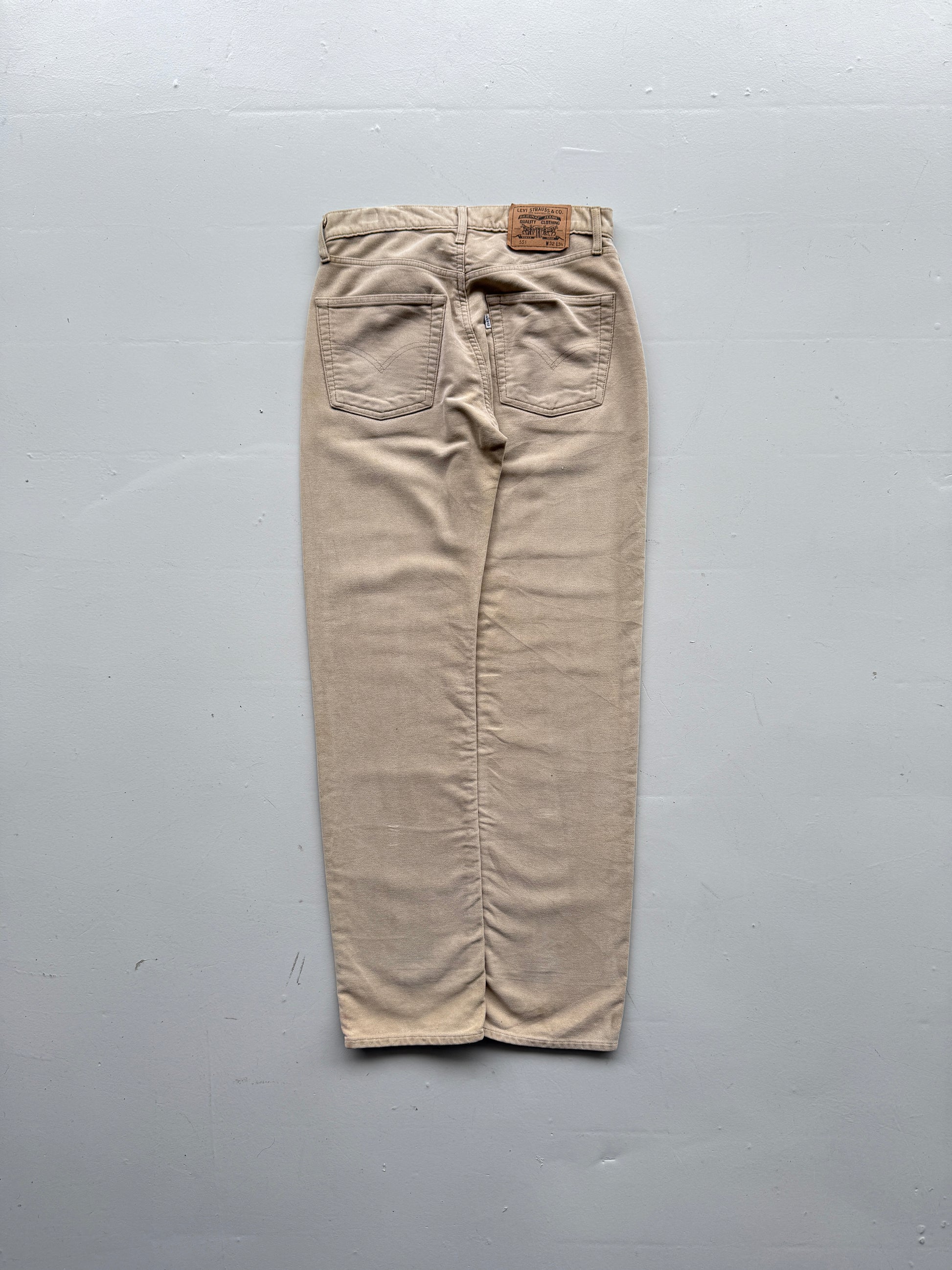 Cream Levis 00's Vintage Type 551 Trousers - W32 x L33