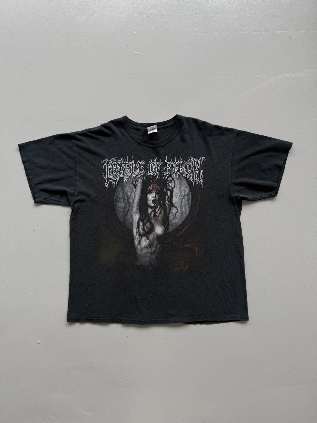 Cradle of Filth Creature from the Black Abyss 00's Vintage Graphic Band T-Shirt