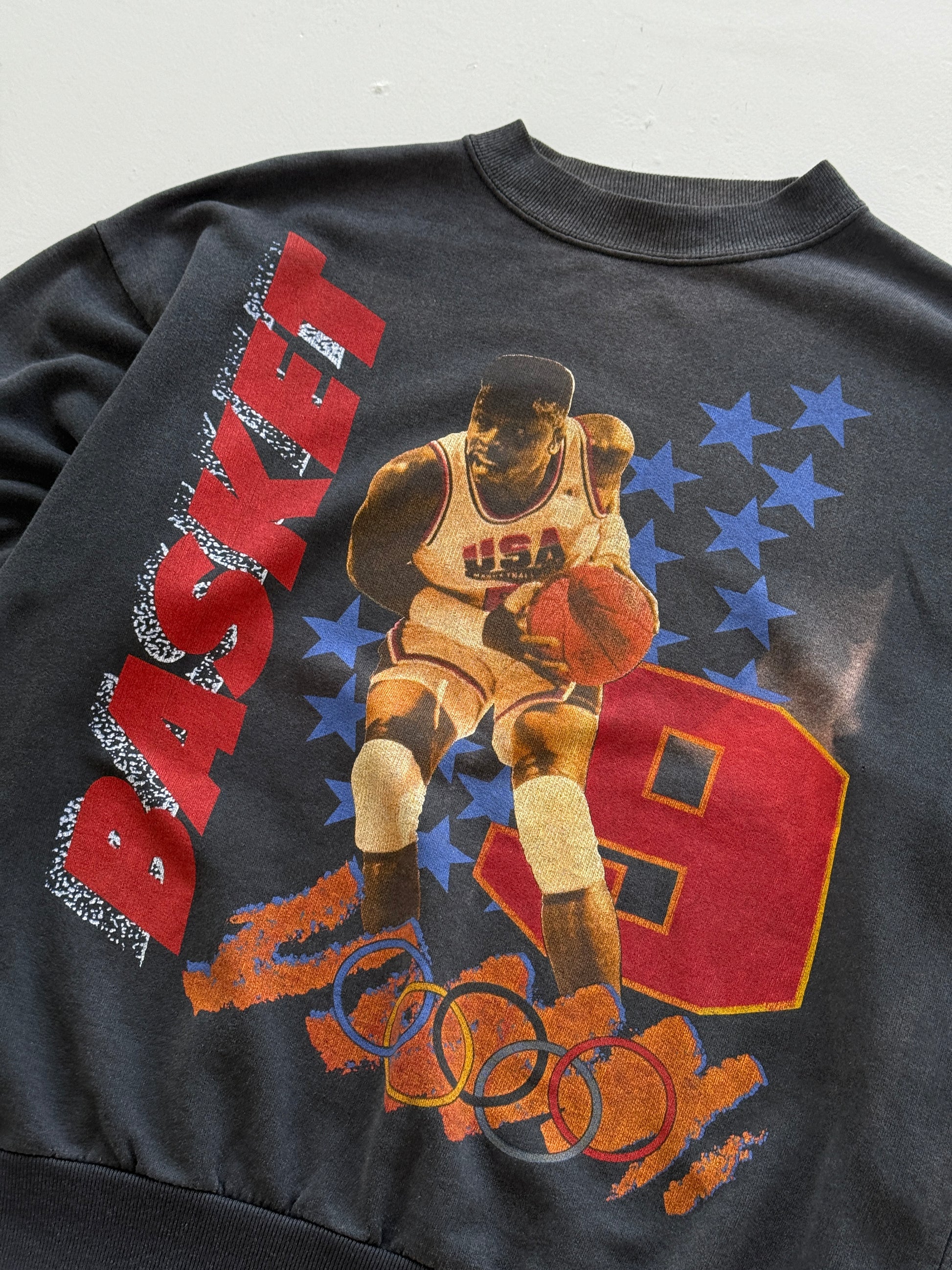 Patrick Ewing #9 USA Basketball Olympics 90's Vintage Sweatshirt - Medium