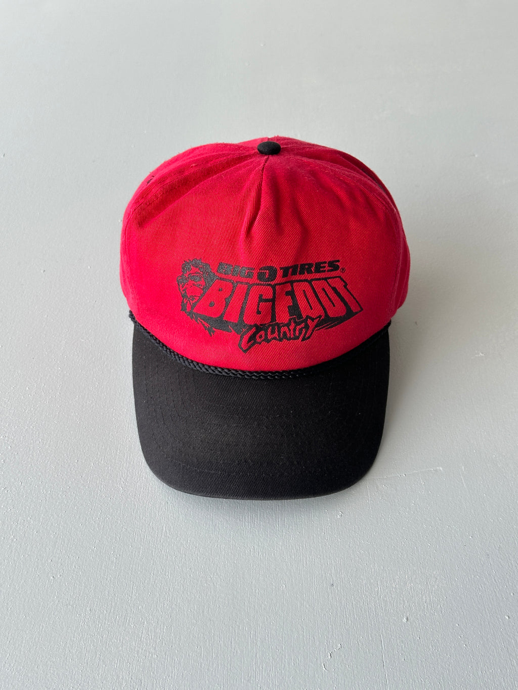 Red / Black Big O Tires Bigfoot Country 90's Vintage SnapBack Trucker Cap