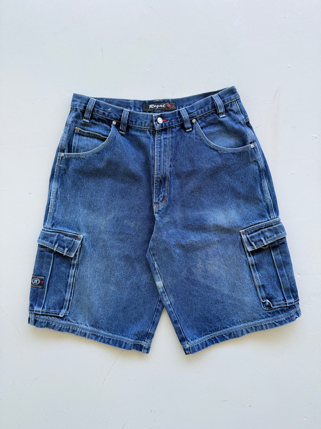 Mid Blue Regal 00's Vintage Y2K Baggy Hip Hop Denim Cargo Shorts - W36 x L12