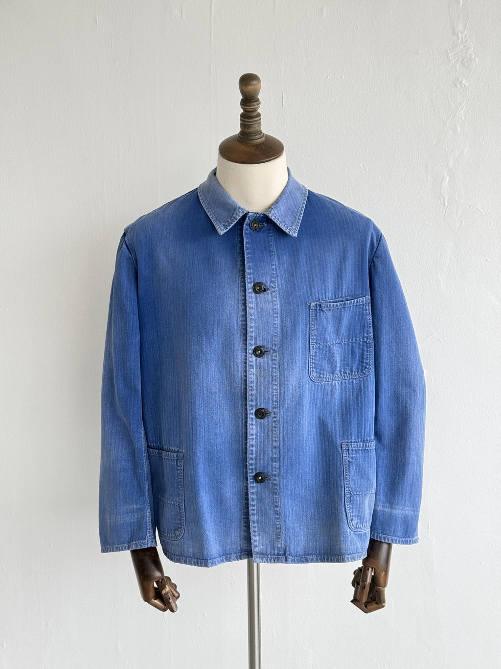 Faded Blue Herringbone French Vintage Workwear Chore Jacket CH385 - Medium
