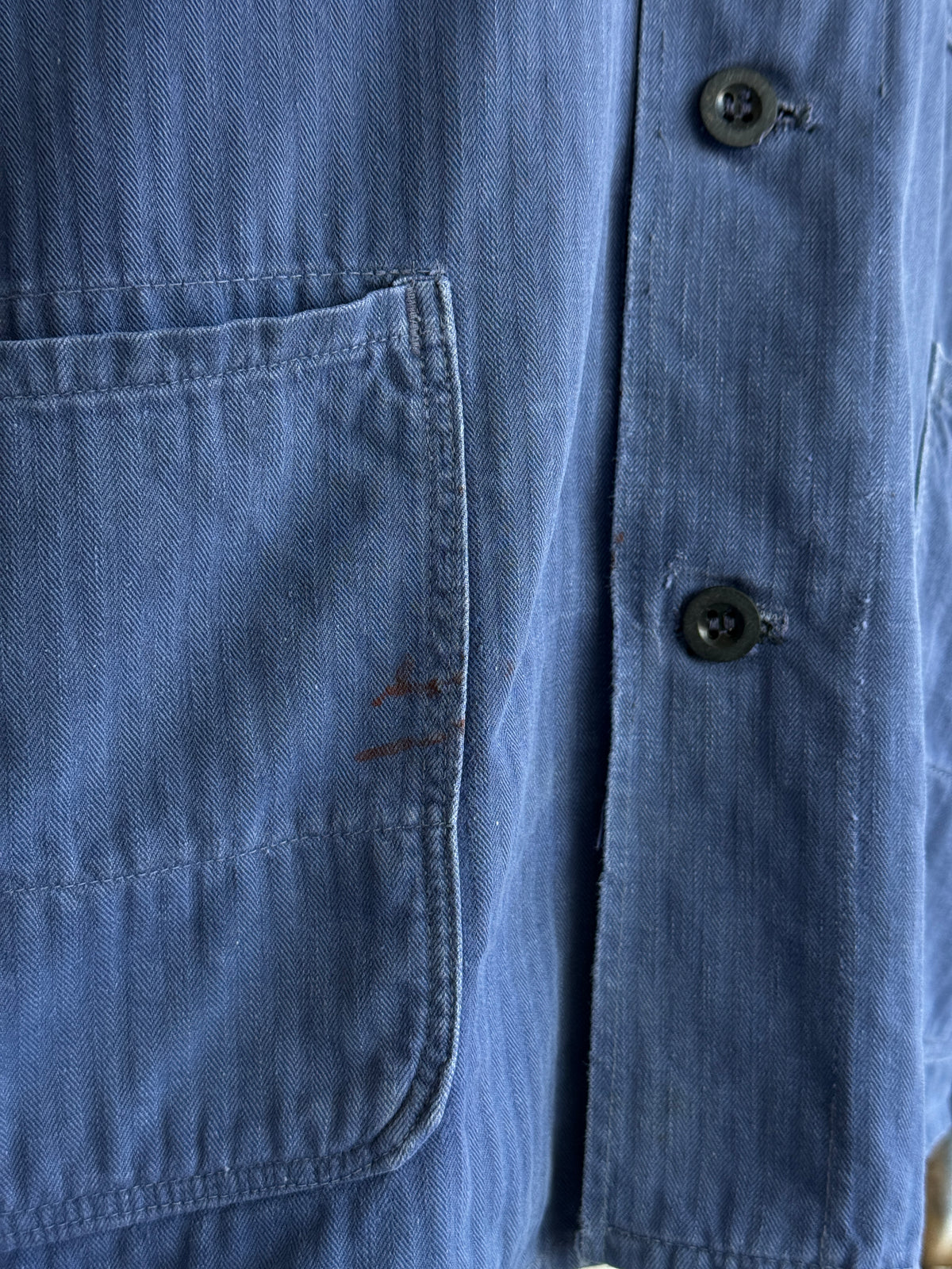 Faded Blue French Herringbone 1970s Vintage Workwear Chore Jacket CH462 - Small