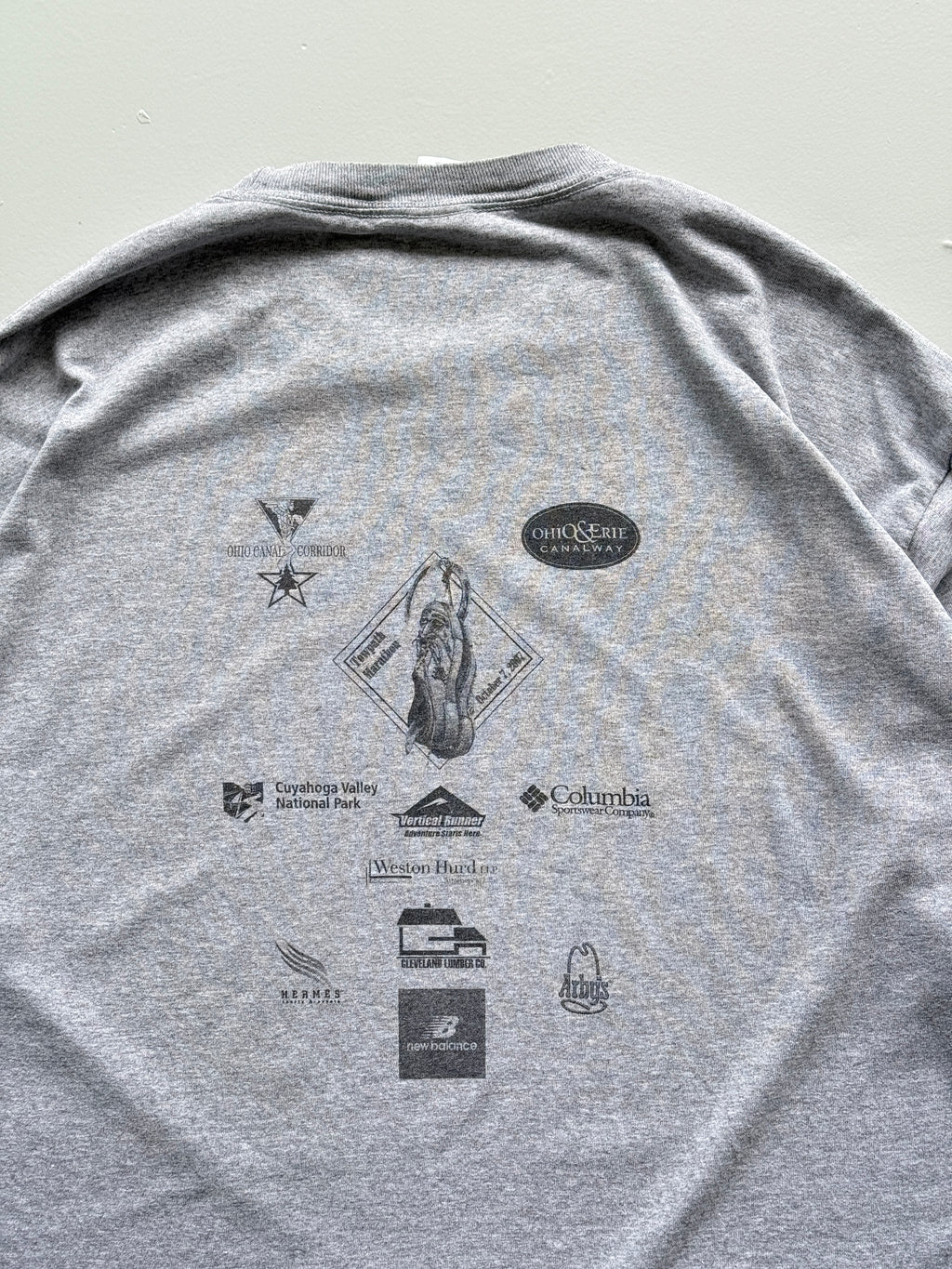 Grey Marathon 00's Vintage Long Sleeve Graphic T-Shirt - XL