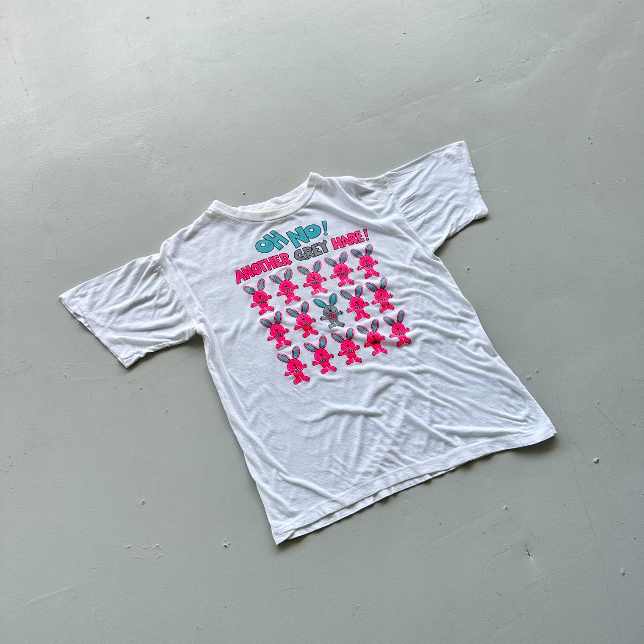 White Another Grey Hare Vintage 90's T-shirt - Boxy Medium