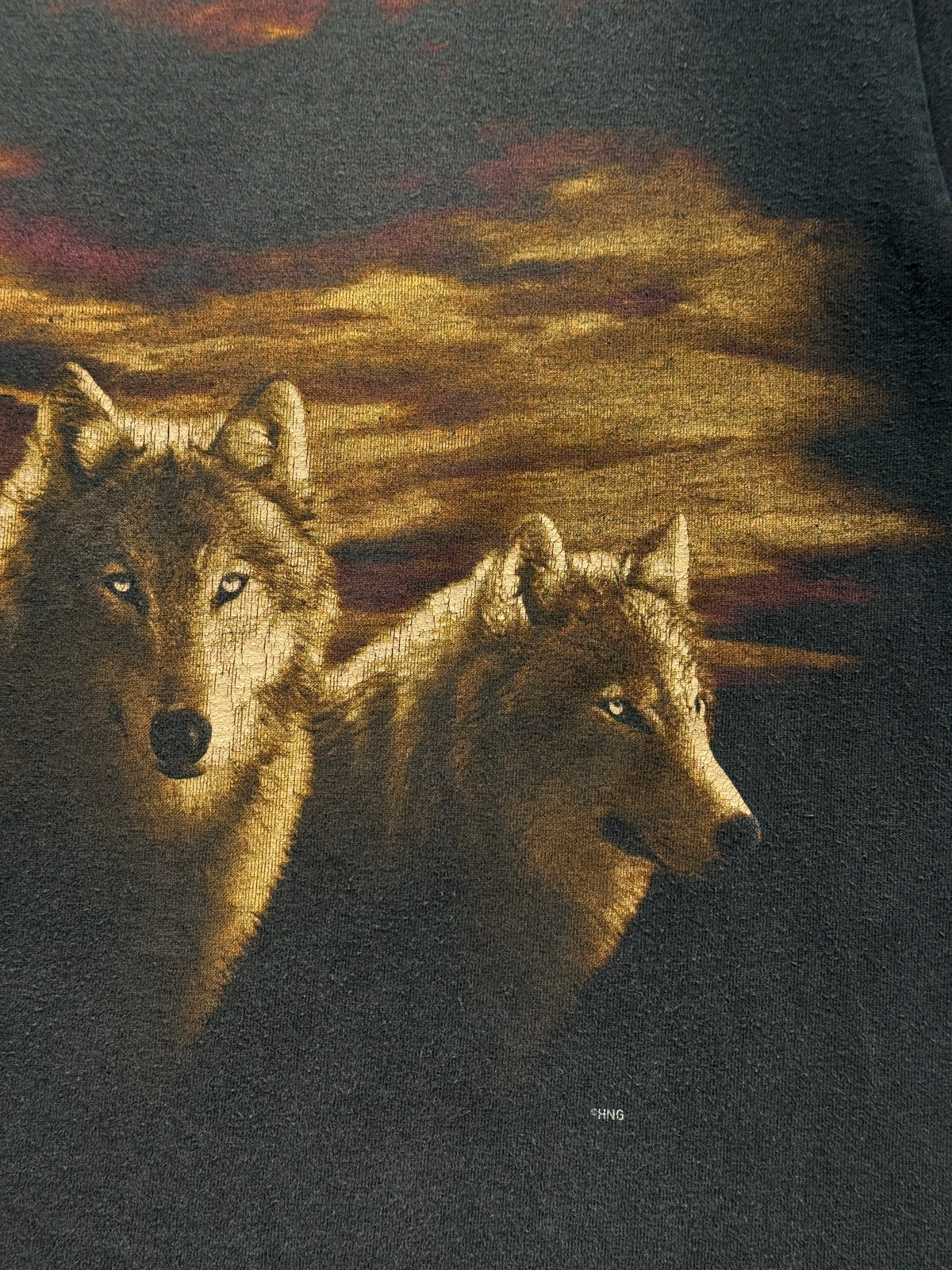Faded Black Wolf 90's Vintage Graphic T-Shirt - Small