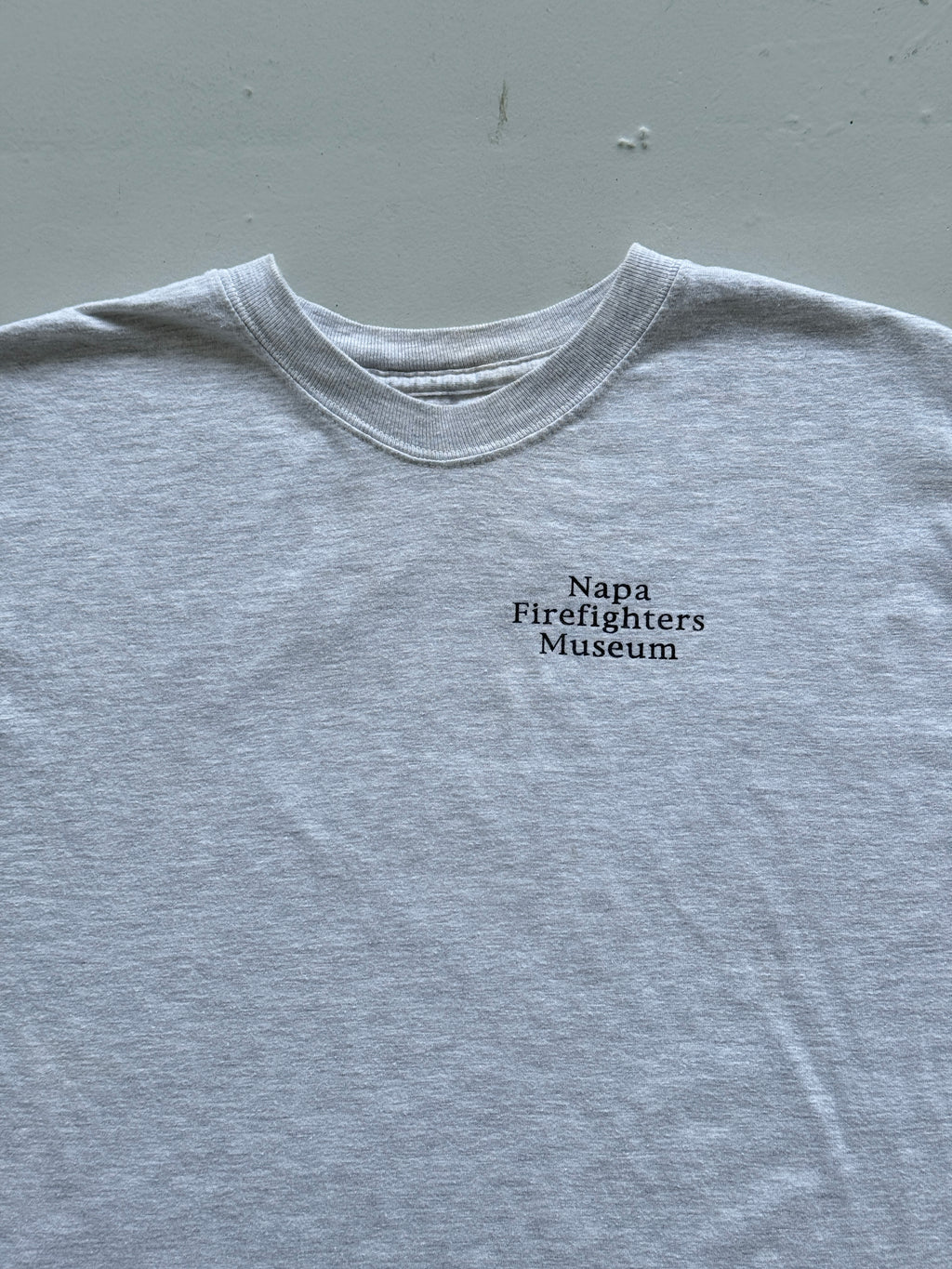 Grey Firefighters Museum 90's Vintage Graphic Tourist T-Shirt - Small