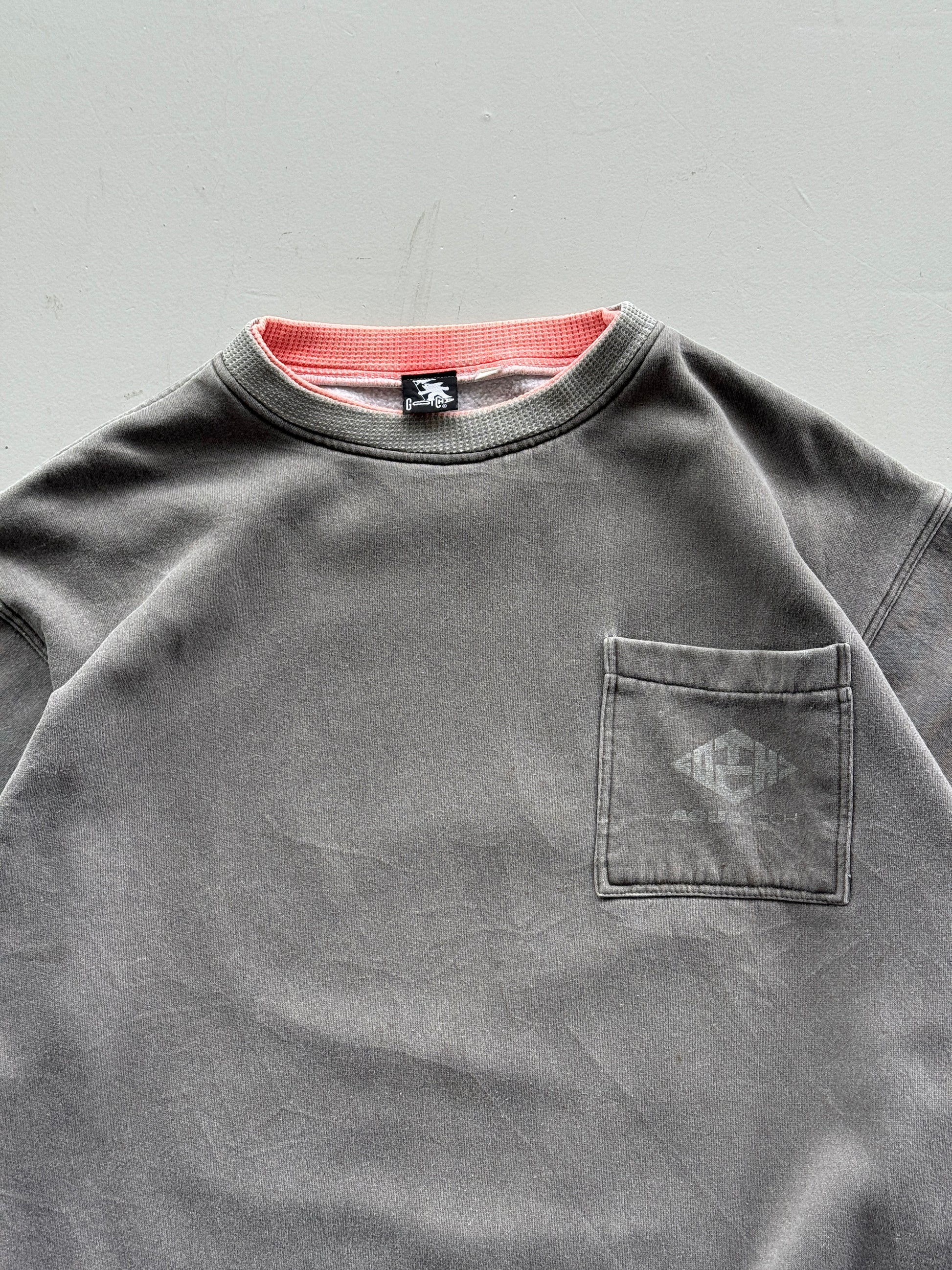 Grey Gotcha 90's Vintage Surfer Graphic Sweatshirt Jumper -  BoxyXL
