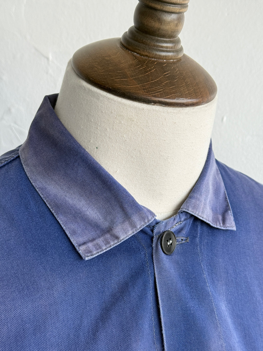 Thrashed Blue French 1950's Vintage Workwear Chore Jacket CH487 - Small