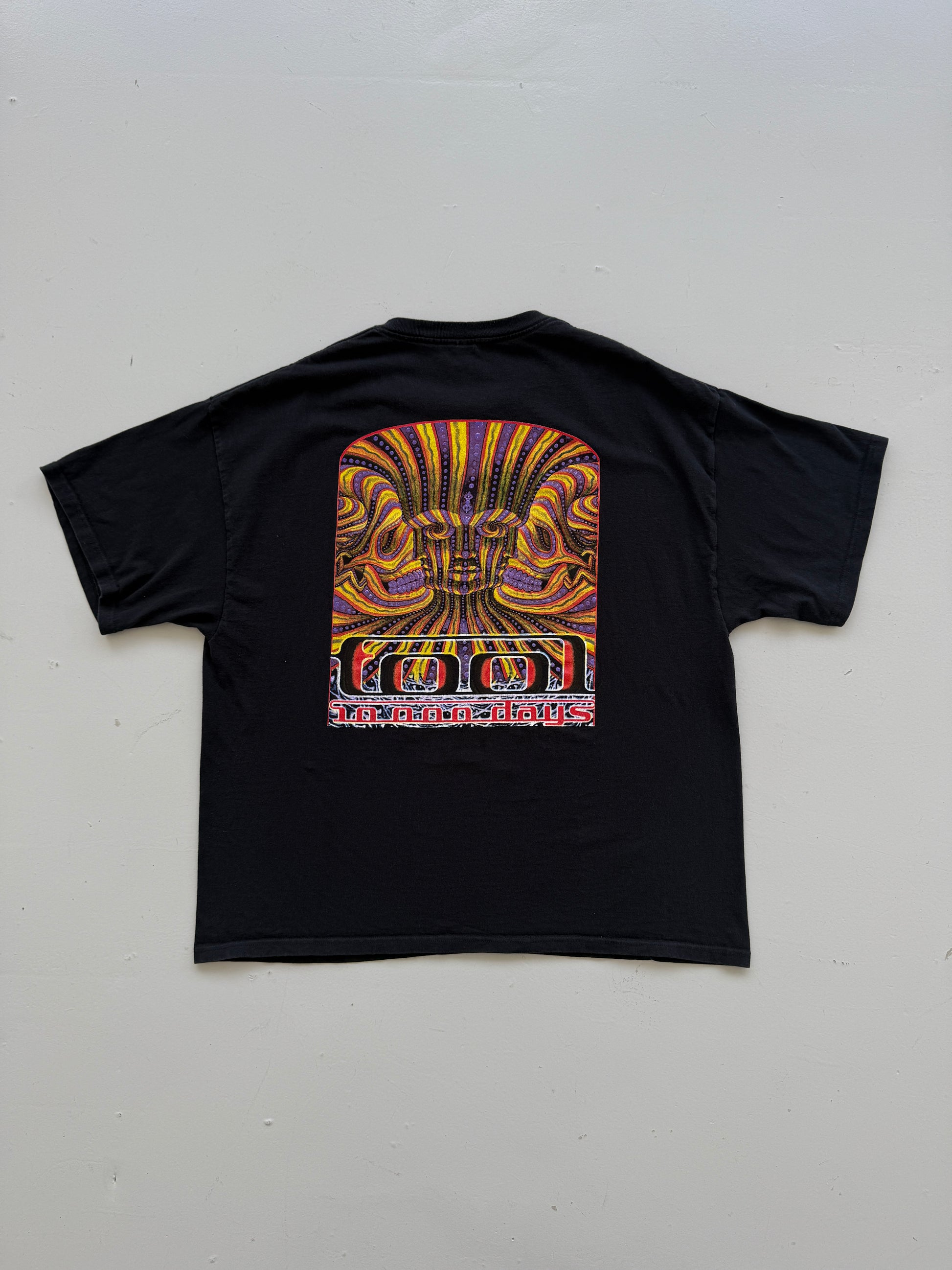 Black Tool 00's Vintage Band Graphic T-Shirt - XXL
