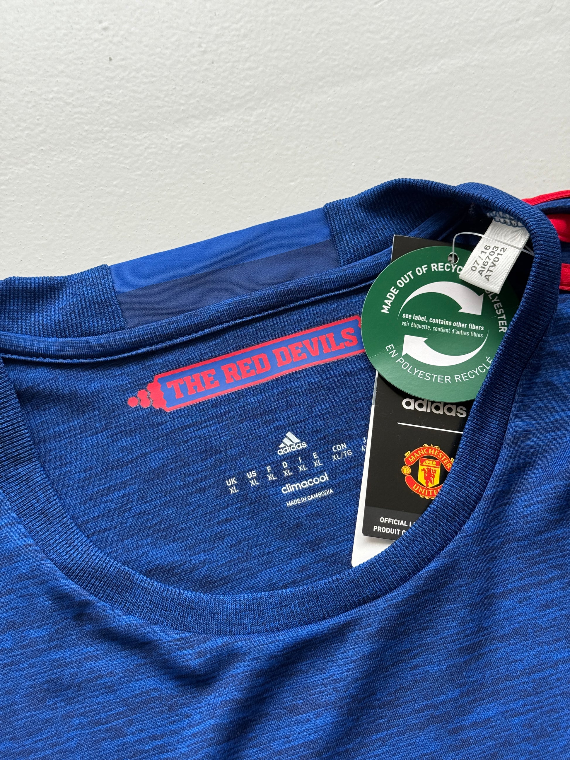 Adidas Manchester United Away 2016 Vintage Long Sleeve Football Shirt - XL