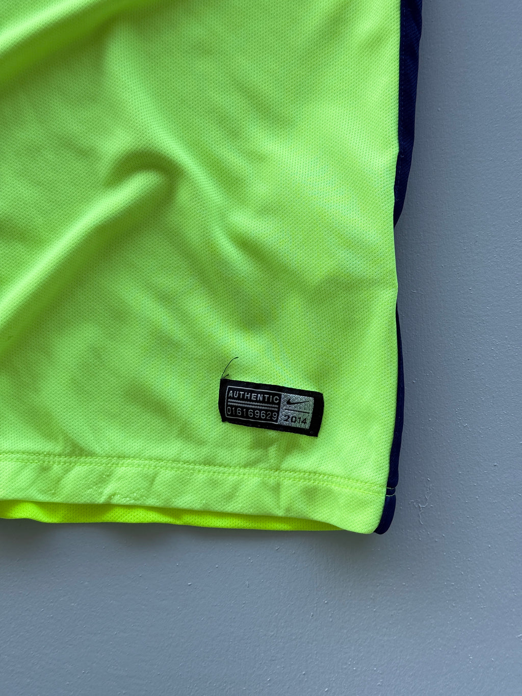 Nike FC Barcelona 2014 Away Vintage Football Shirt - XL