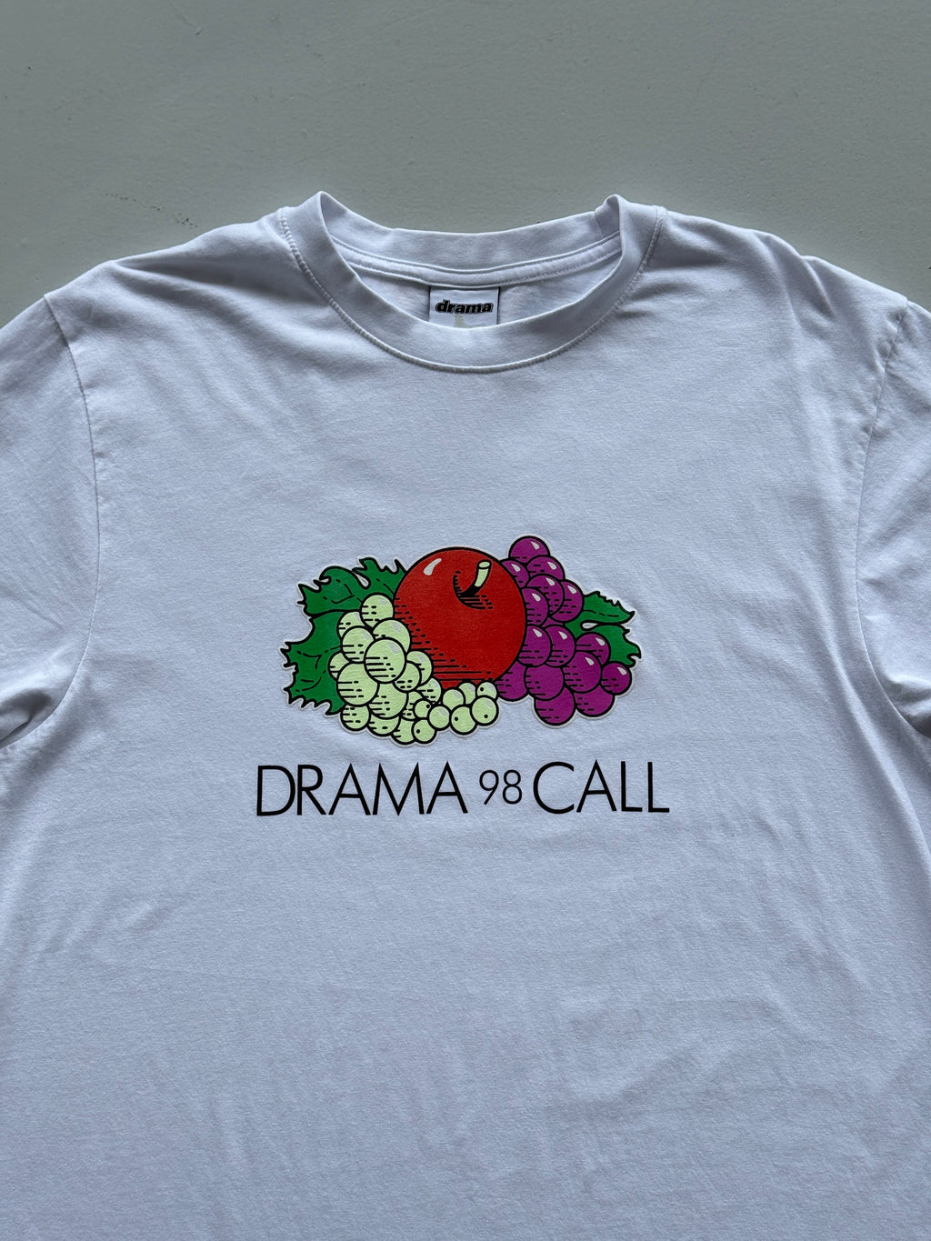 White Drama Call / Fruit of the Loom Graphic Sweetwear T-Shirt - Large