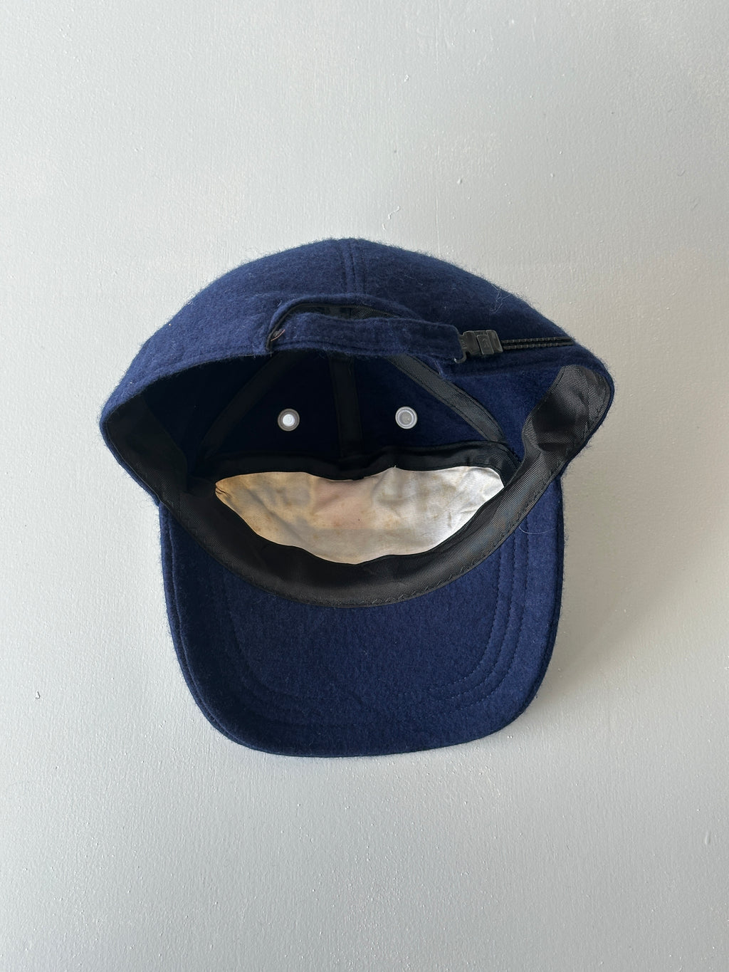Navy Gatorade Thirst Quencher 80's Vintage SnapBack Trucker Cap