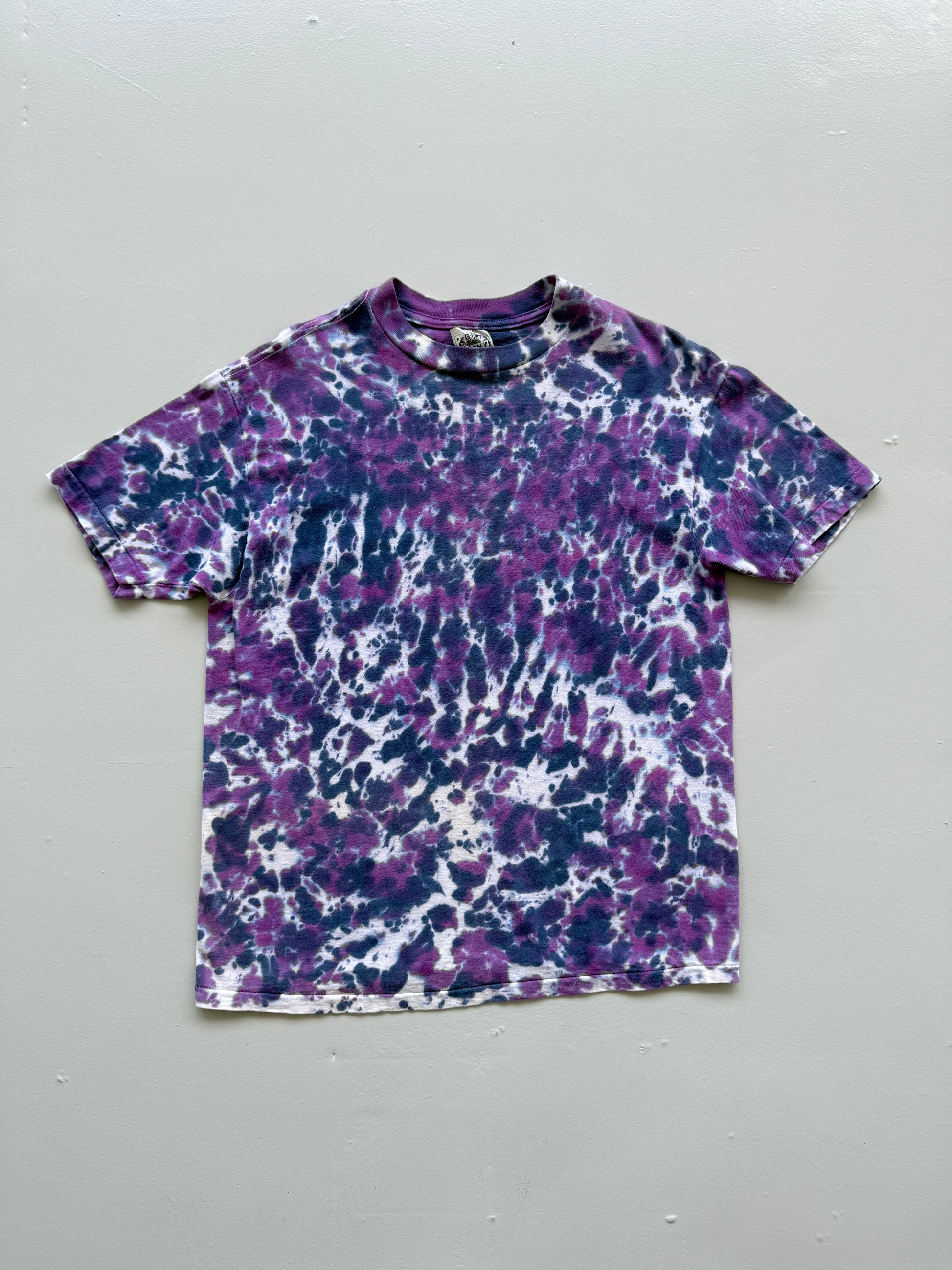 Purple Tie-Dye 90's Vintage Single Stitch Blank T-Shirt - Medium