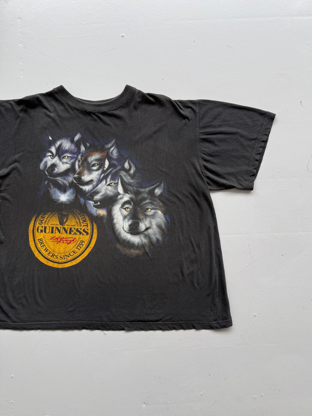 Black Guinness Wolf Graphic 90's Vintage T-Shirt - XL