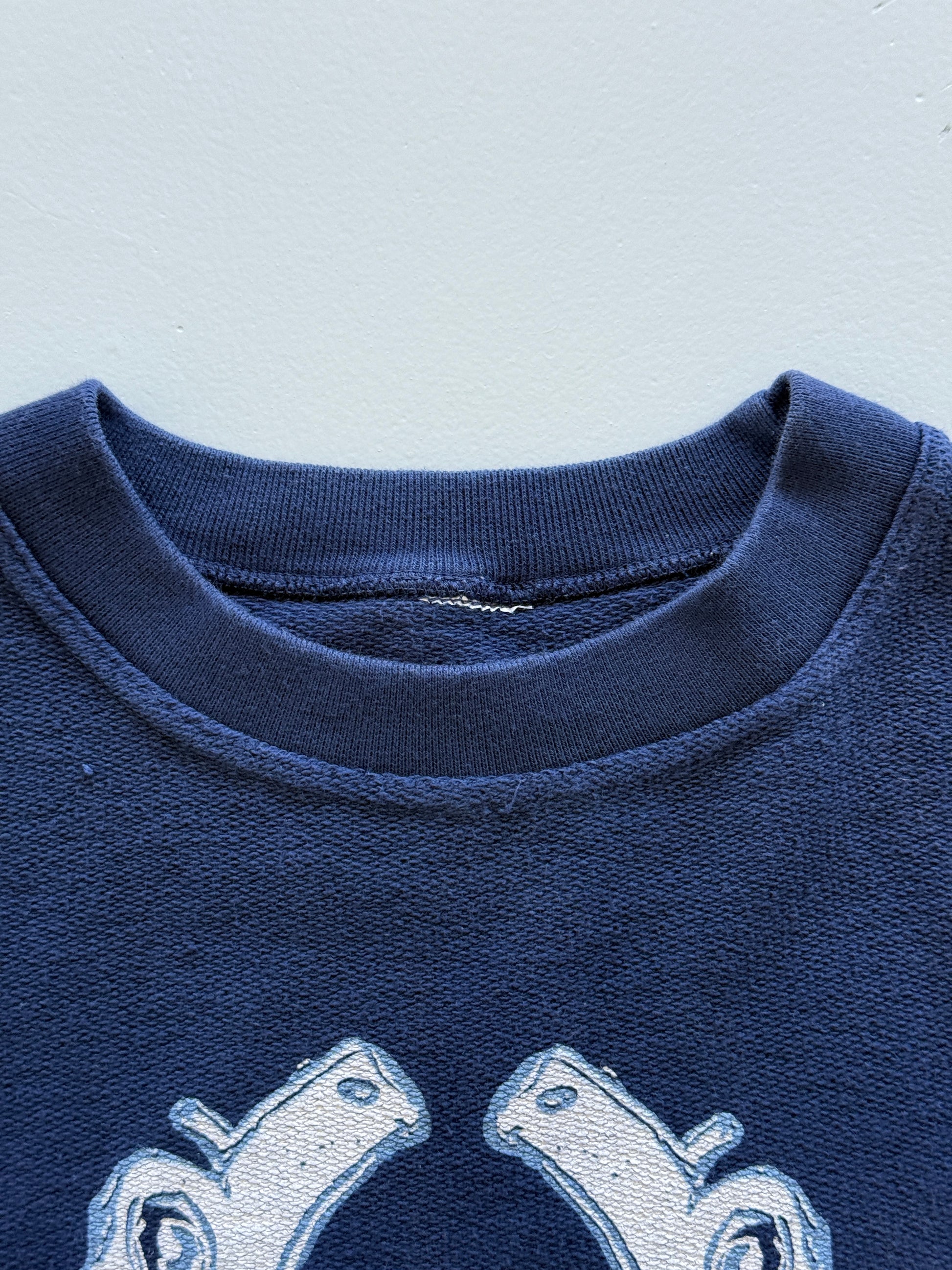 Navy Blue Free Motion 90's Vintage Snowboard Graphic Sweatshirt T-Shirt - Medium