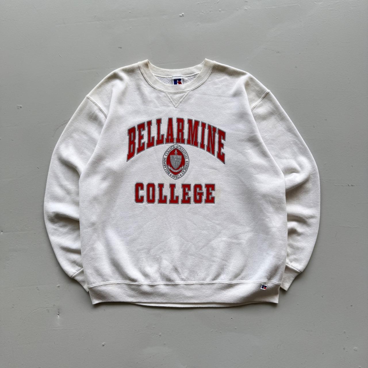 White Bellarmine College 90’s Vintage Graphic Sweatshirt - Large