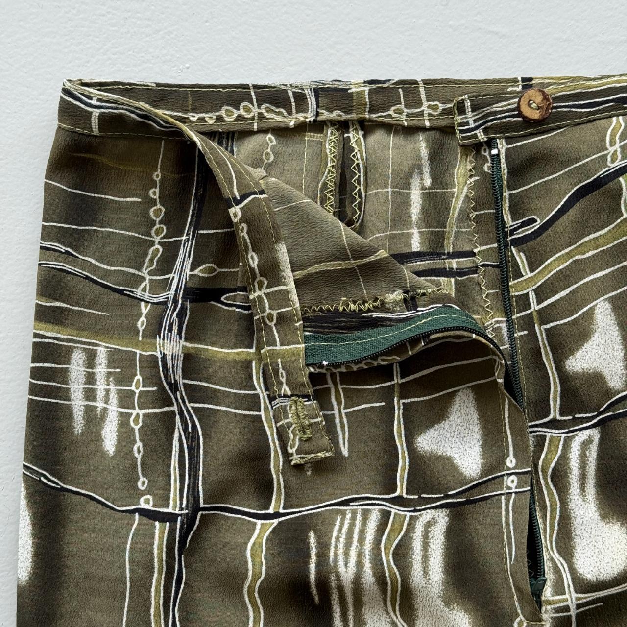 Green Lightweight Summer Vintage Maxi Skirt - Size 8 - 26” x 30”