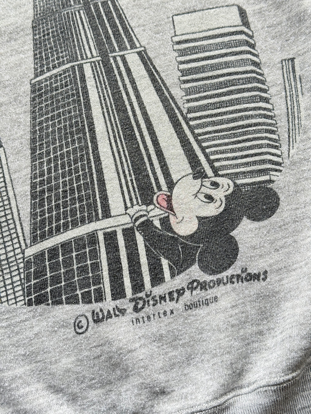 Grey Minnie Mouse 70's Vintage Disney Graphic Sweatshirt Jumper - Size 8