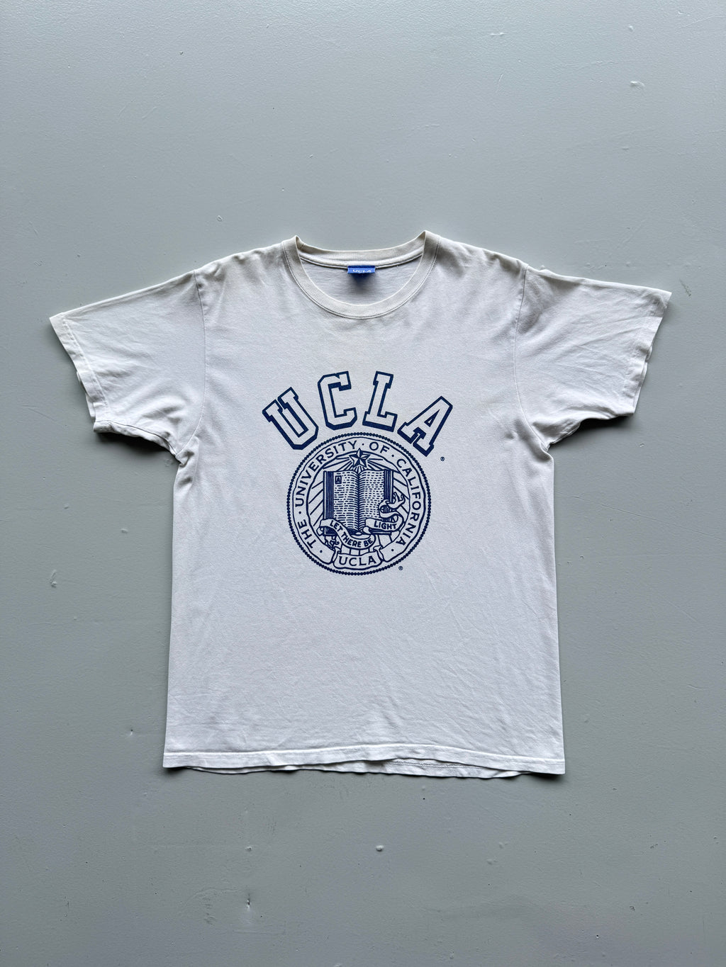 White UCLA 90's Vintage Graphic Collage Spellout T-Shirt - Medium