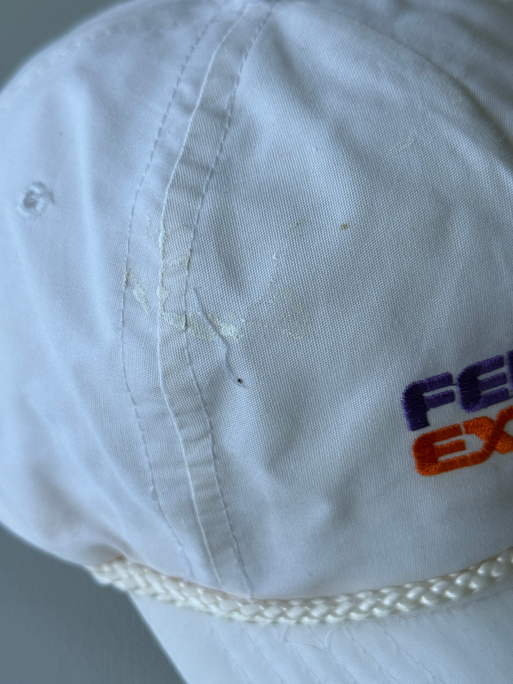 White Federal Express 90's Vintage SnapBack Trucker Cap