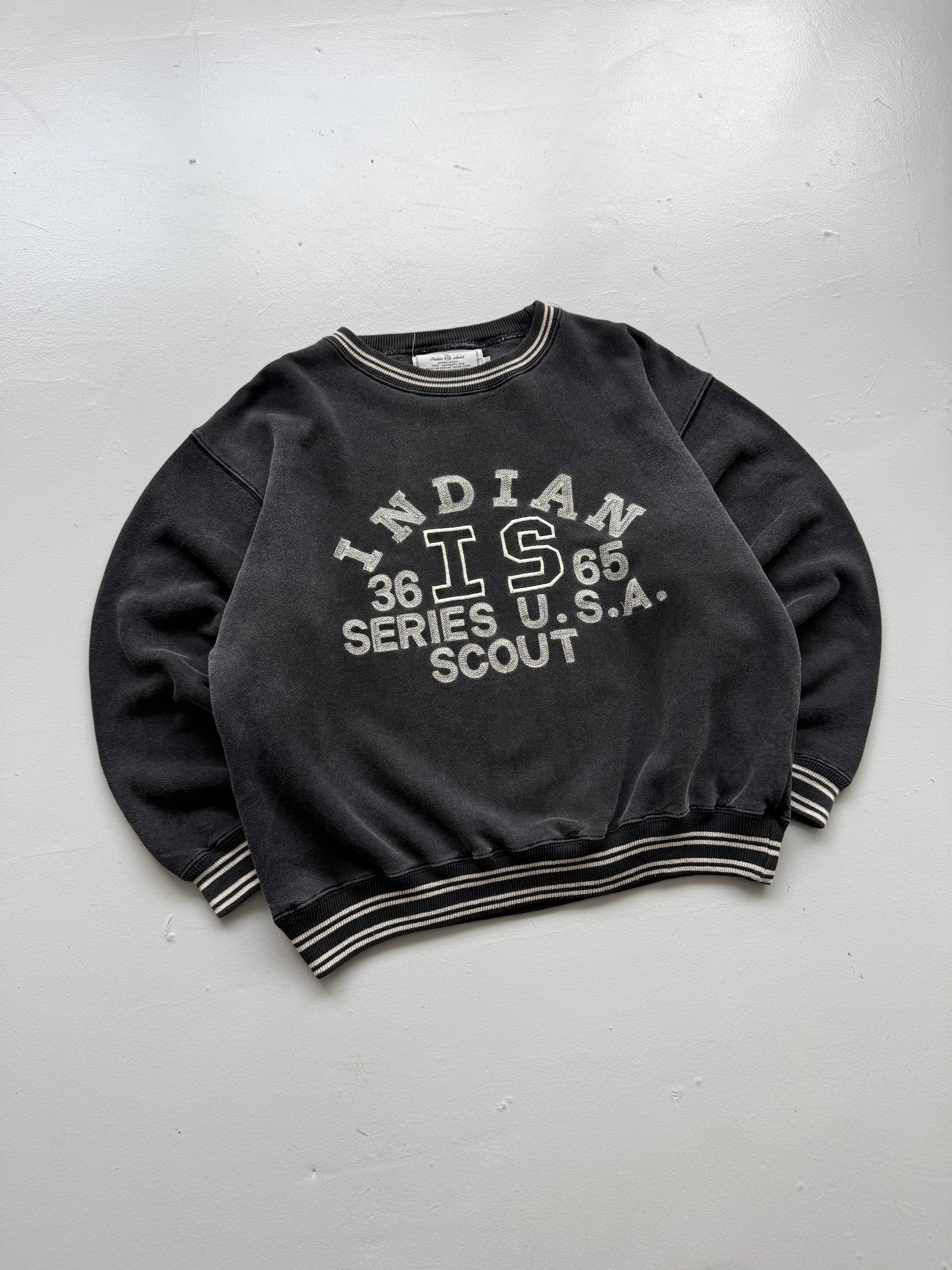 Indian Scout Motorcycles Made in USA 90's Vintage Sweatshirt - Small