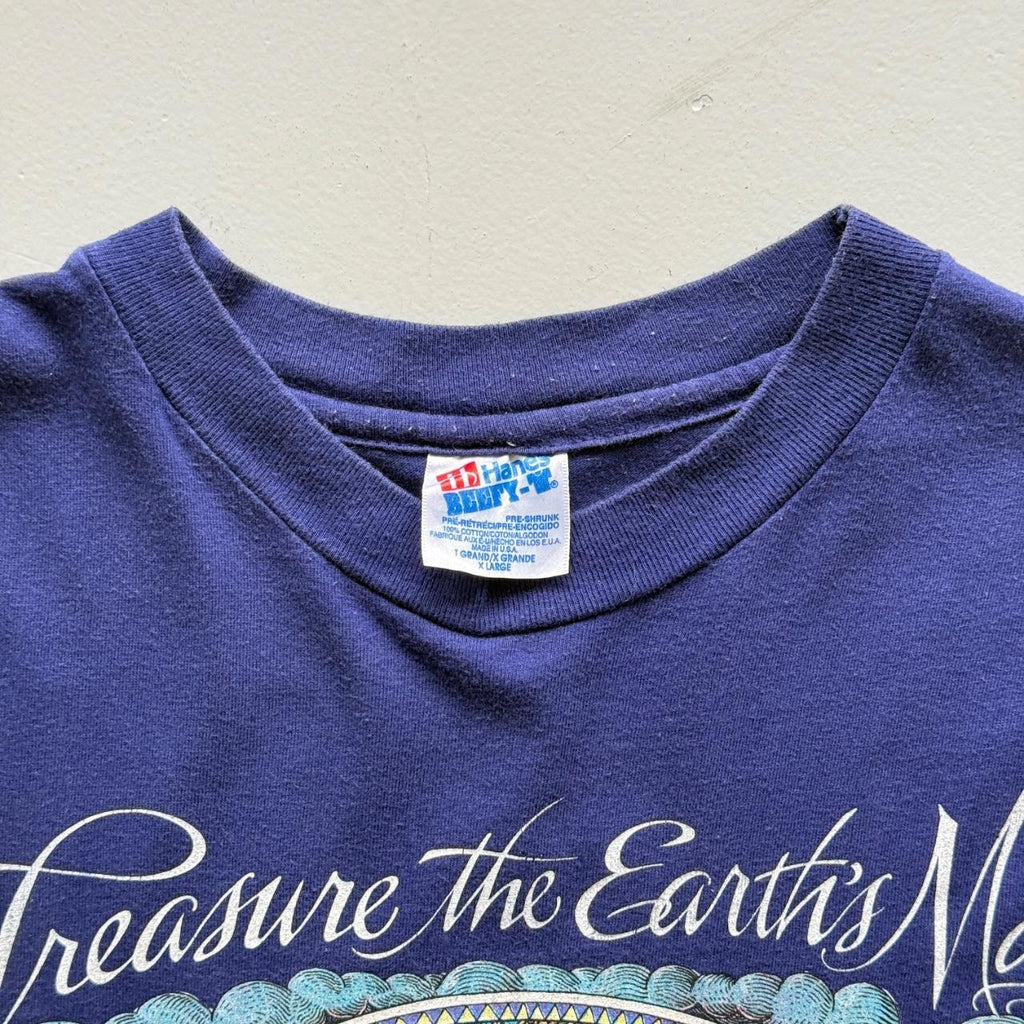 Purple Earth's Magic 90s Vintage Graphic Tourist T-Shirt - XL