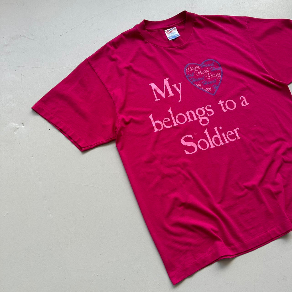 My Heart Belongs to a Soldier' 90s Vintage Pink T-shirt - XL