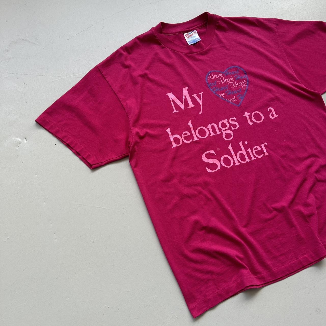 My Heart Belongs to a Soldier' 90s Vintage Pink T-shirt - XL