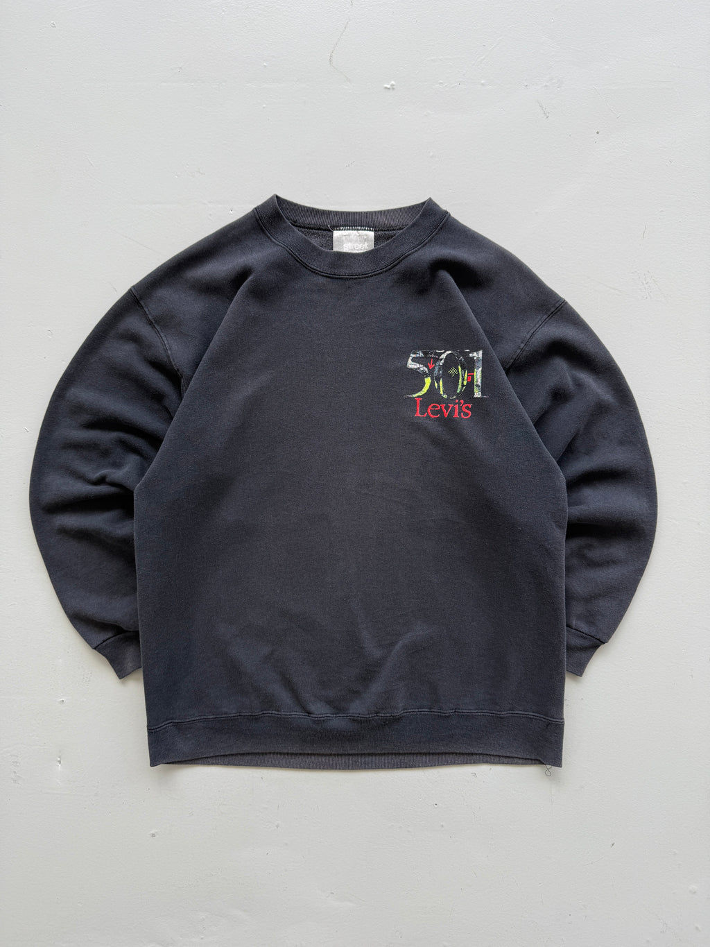 Levi's 501 City Blue 80's Vintage Graphic Sweatshirt - Medium
