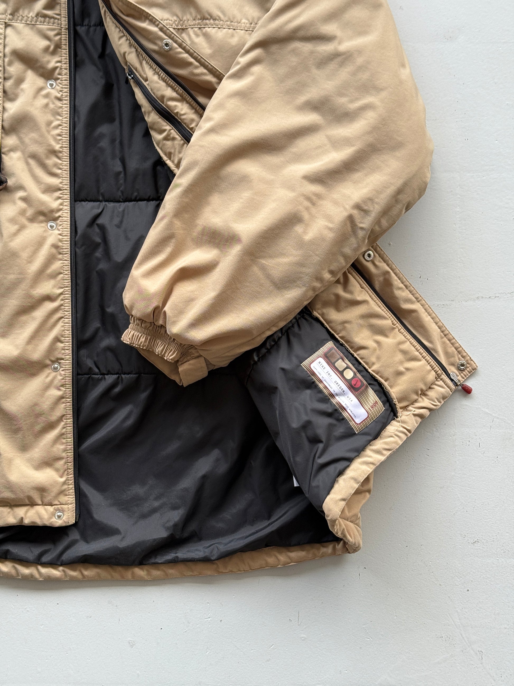 Beige Nike 00's Vintage Puffer Winter Jacket - XL
