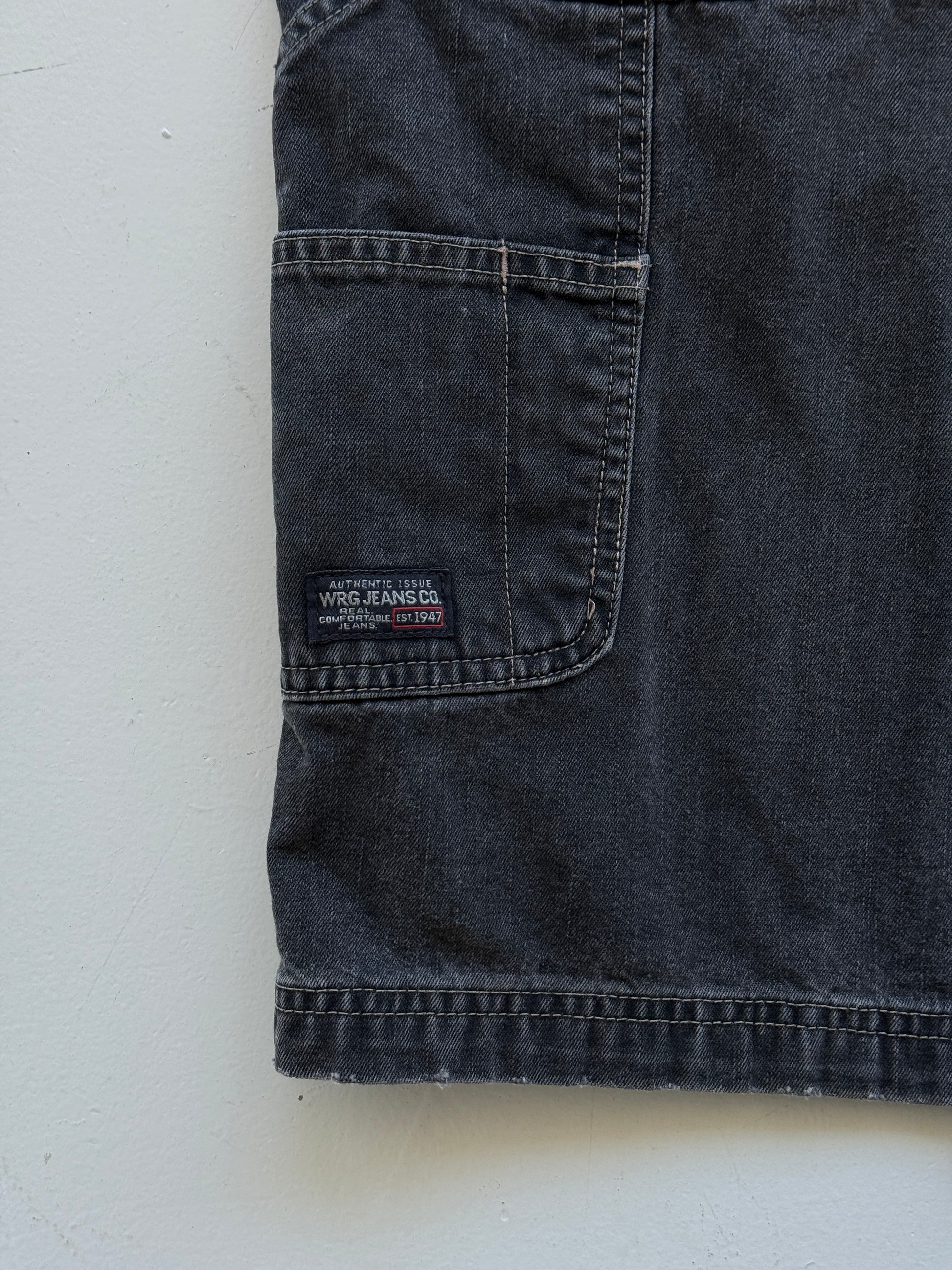 Black Wrangler 00's Vintage Baggy Carpenter Denim Shorts - W42 x L9.5