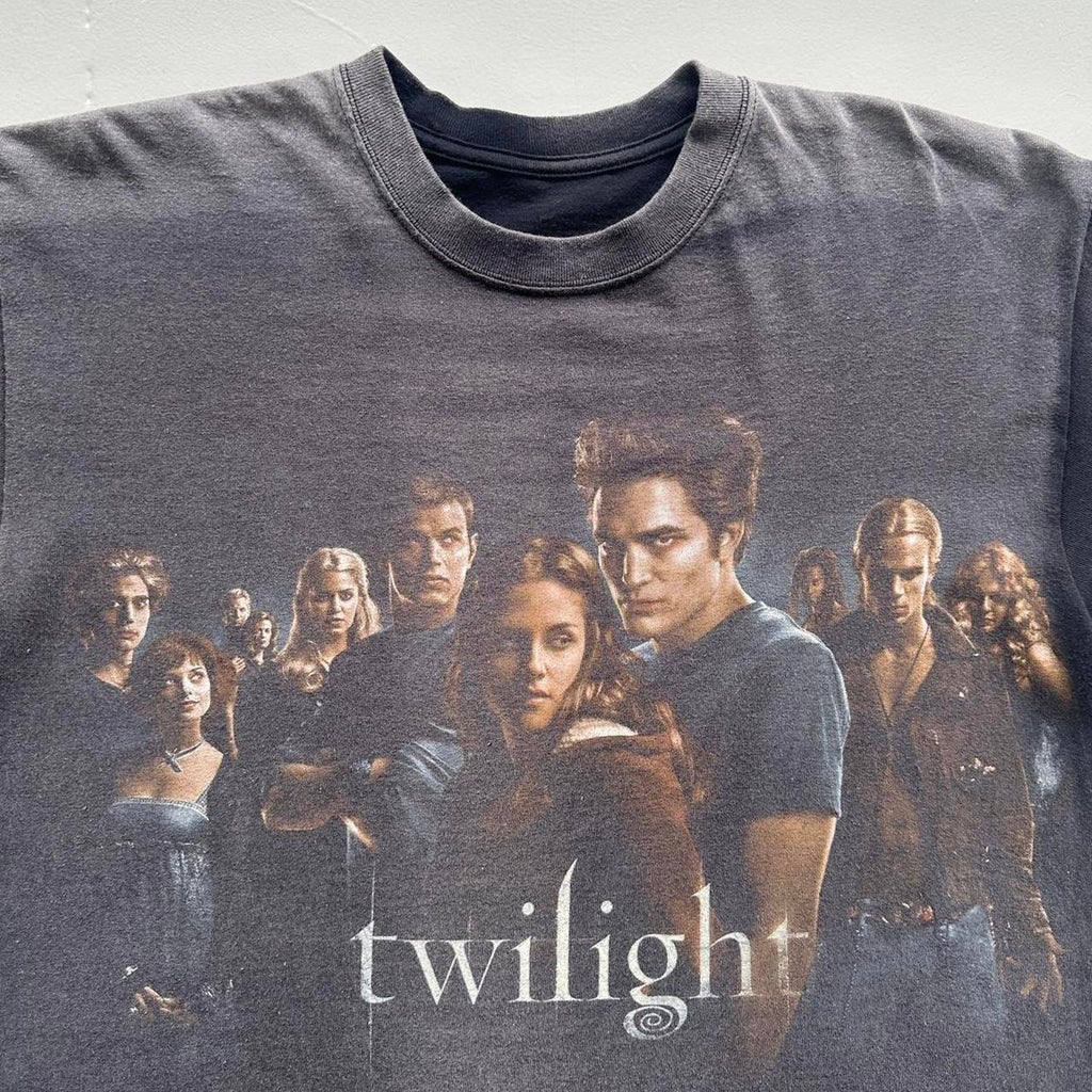 Black Faded Twilight Movie Promo Vintage 00's Graphic T-shirt - Large